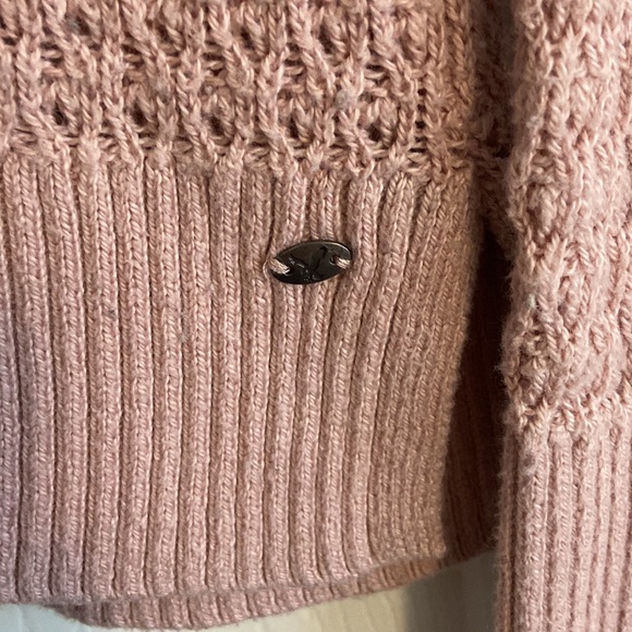 Dusty Rose V-Neck Sweater - Picture 4 of 5